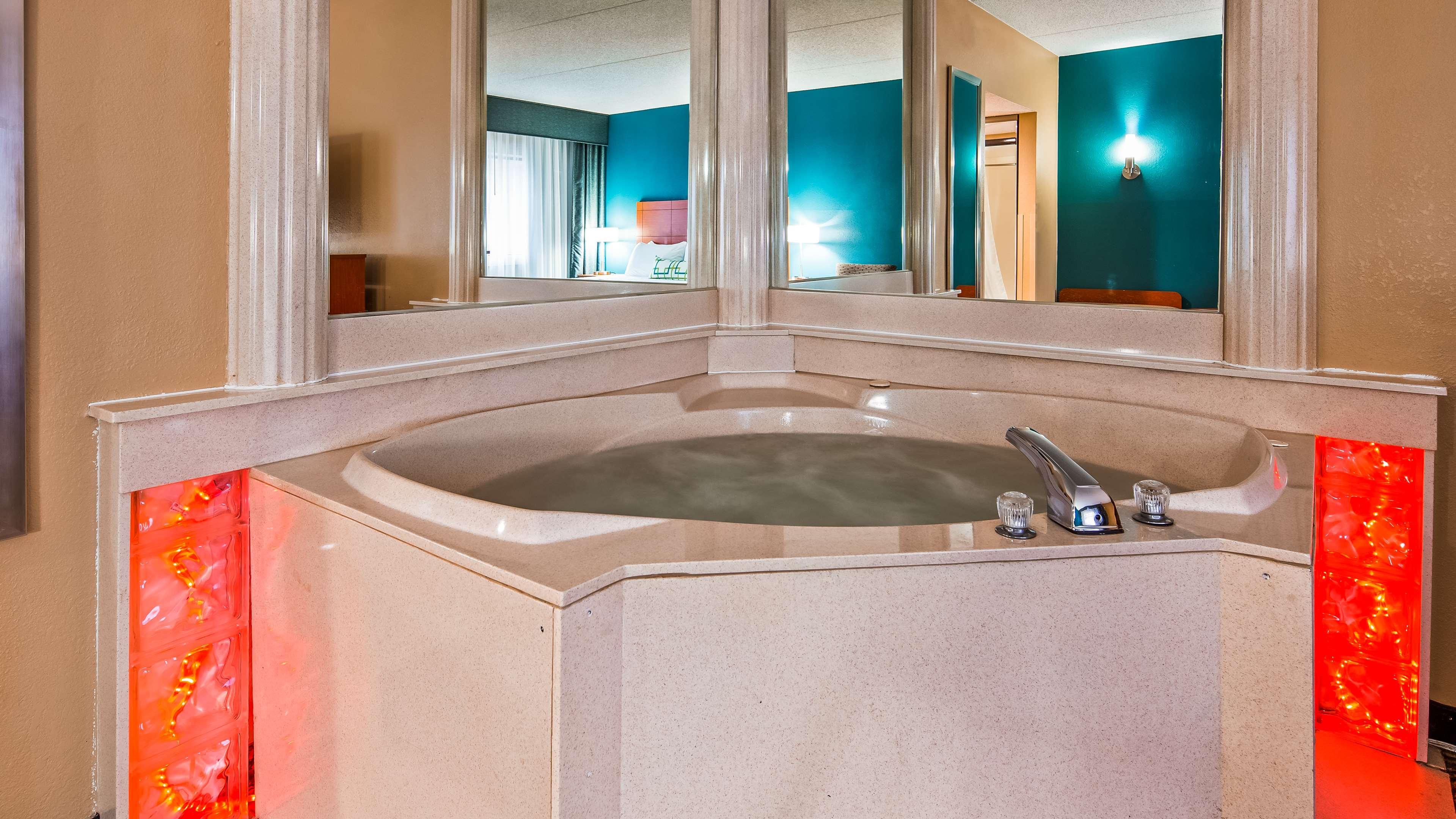 Best Western Warren Hotel Екстериор снимка
