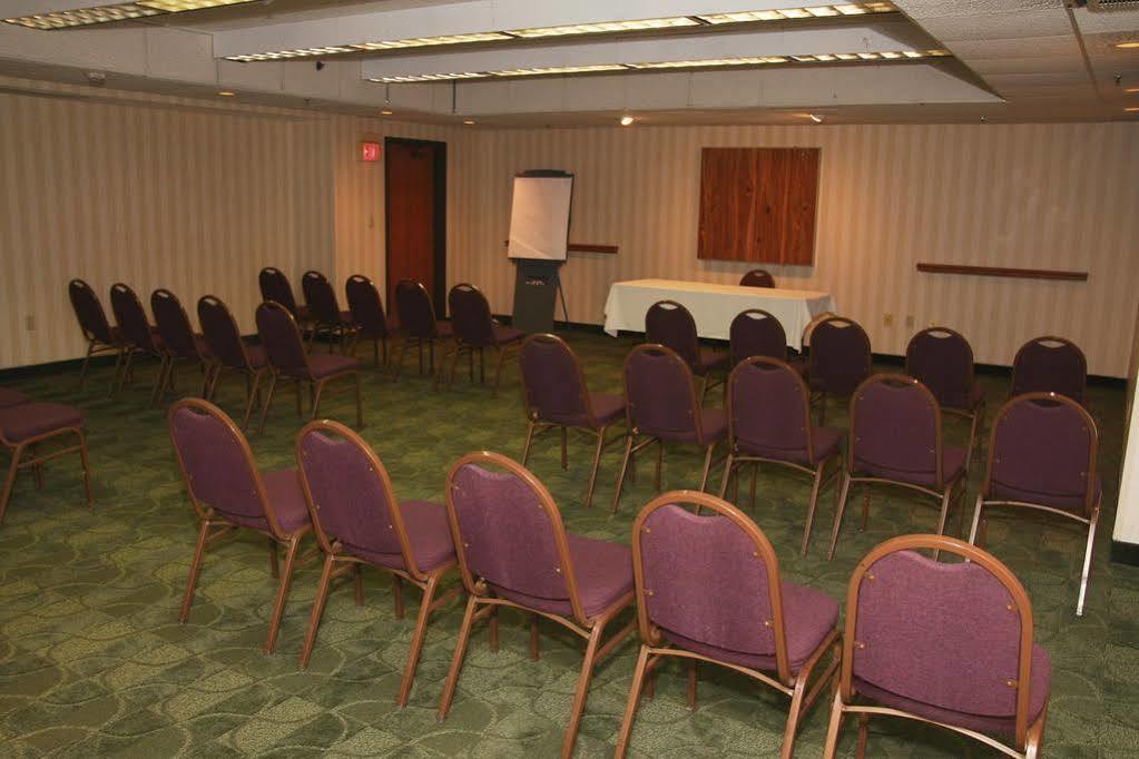 Best Western Warren Hotel Екстериор снимка